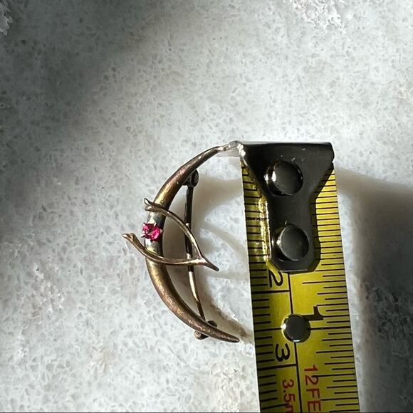 Antique Victorian 10K Gold Wishbone Crescent Moon Brooch E.A. Bliss Red Stone - Picture 4 of 4